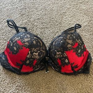 Victoria’s Secret Very Sexy Limited edition push up bra 36B